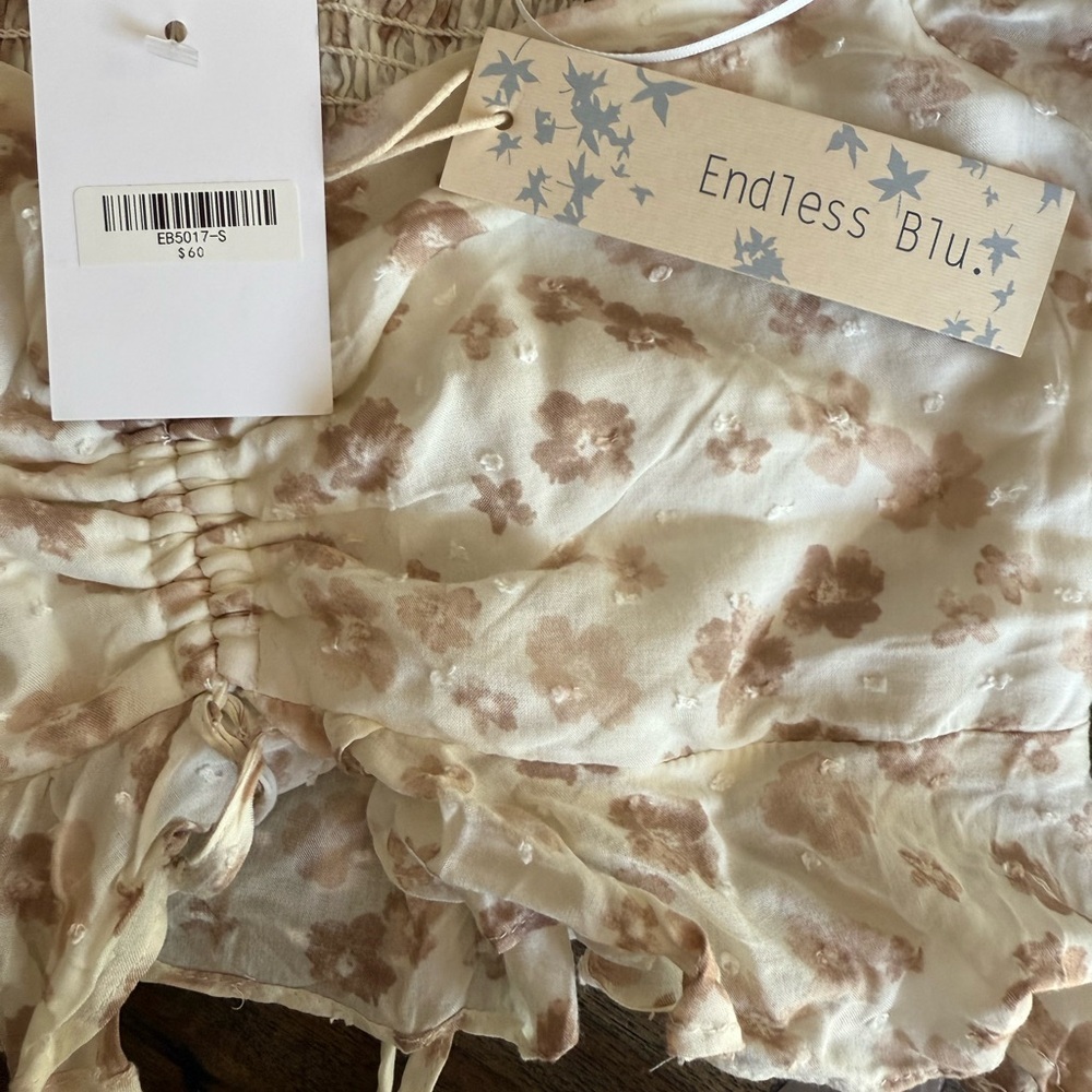Endless Blu Floral Long Sleeve Crop Top~ Small - Picture 5 of 7